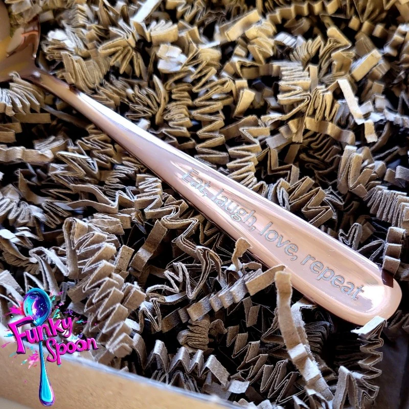 Funky Spoon grawerowana łyżka z afirmacją, Rose Gold 17cm, Eat, Love, Laugh, Repeat - Image 4