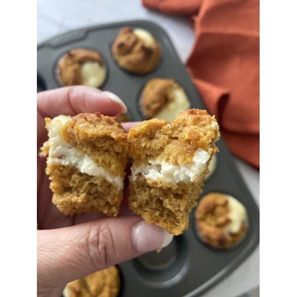 Keto Bakes Pumpkin Cream Cheese Muffins Mix - mieszanka na mufinki dyniowe z masą sernikową - Image 4