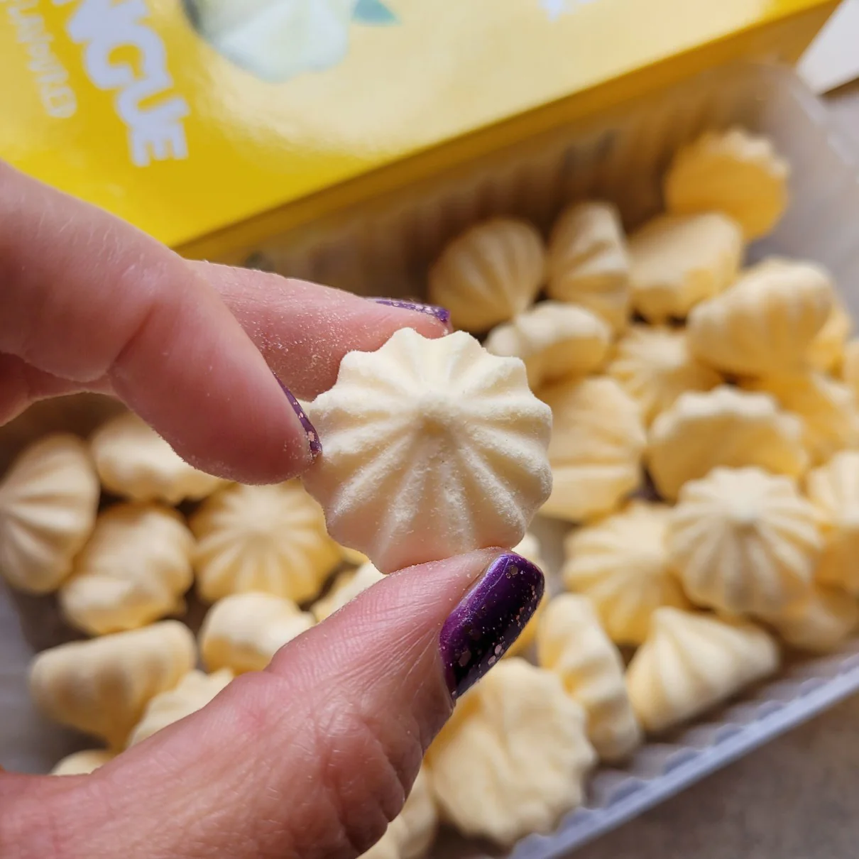 Locco Meringue  Lemon - bezy bez cukru z erytrytolem, 1kcal w sztuce, Cytryna - Image 6