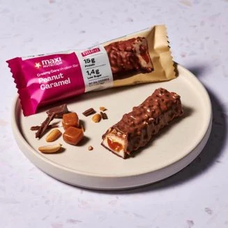 Maxi Nutrition Creamy Core Peanut Caramel - baton białkowy z miękkim nadzieniem 15g białka &185kcal - Image 3
