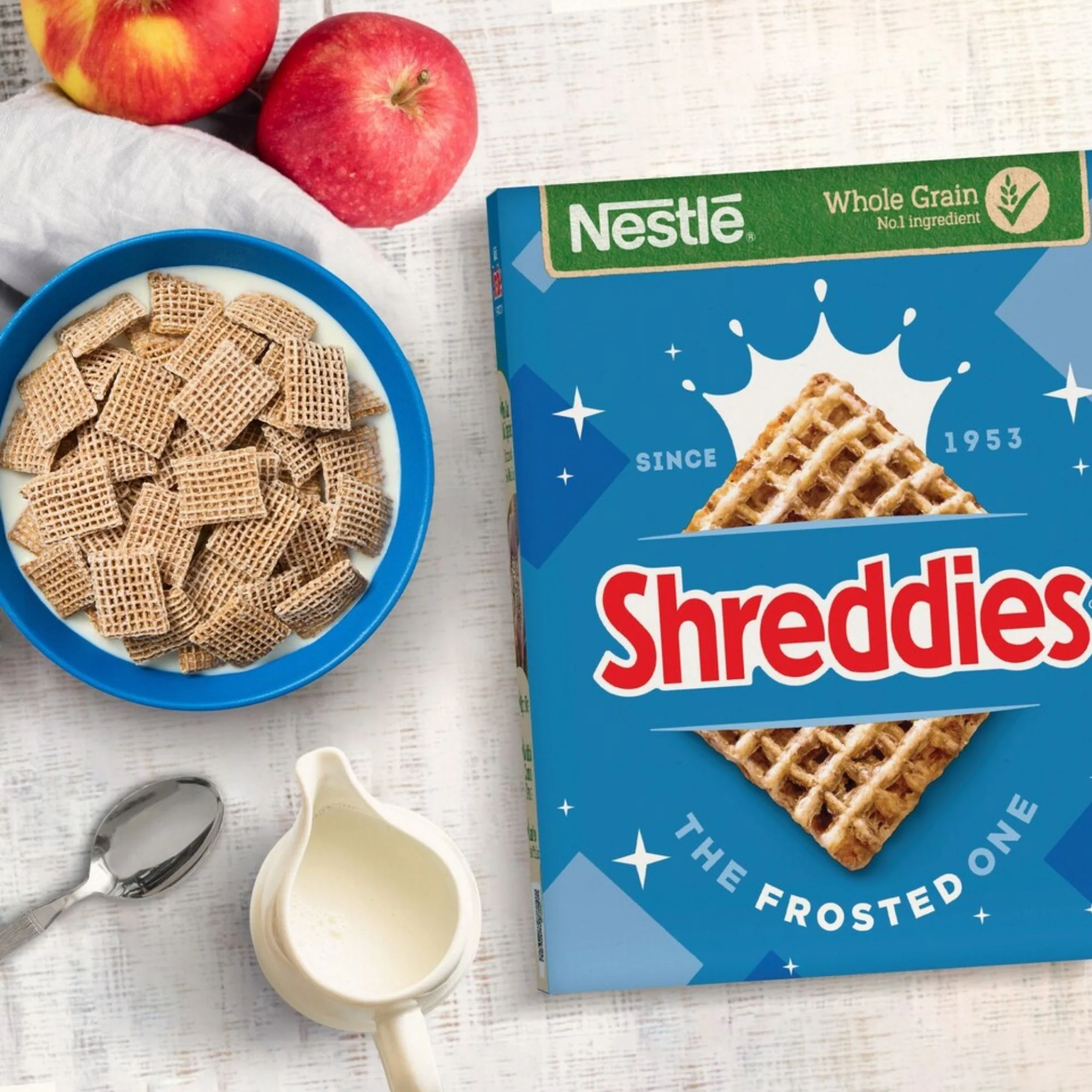 Nestle Shreddies Frosted - zawsze chrupiące pełnoziarniste płatki śniadaniowe w polewie - Image 4