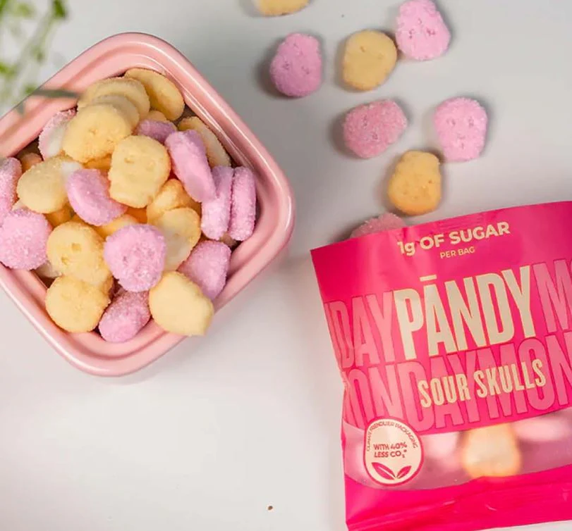 Pandy Sour Skulls - kwaśne żelki błonnikowe bez cukru 45% mniej kalorii, malinowo-cytrynowe - Image 3