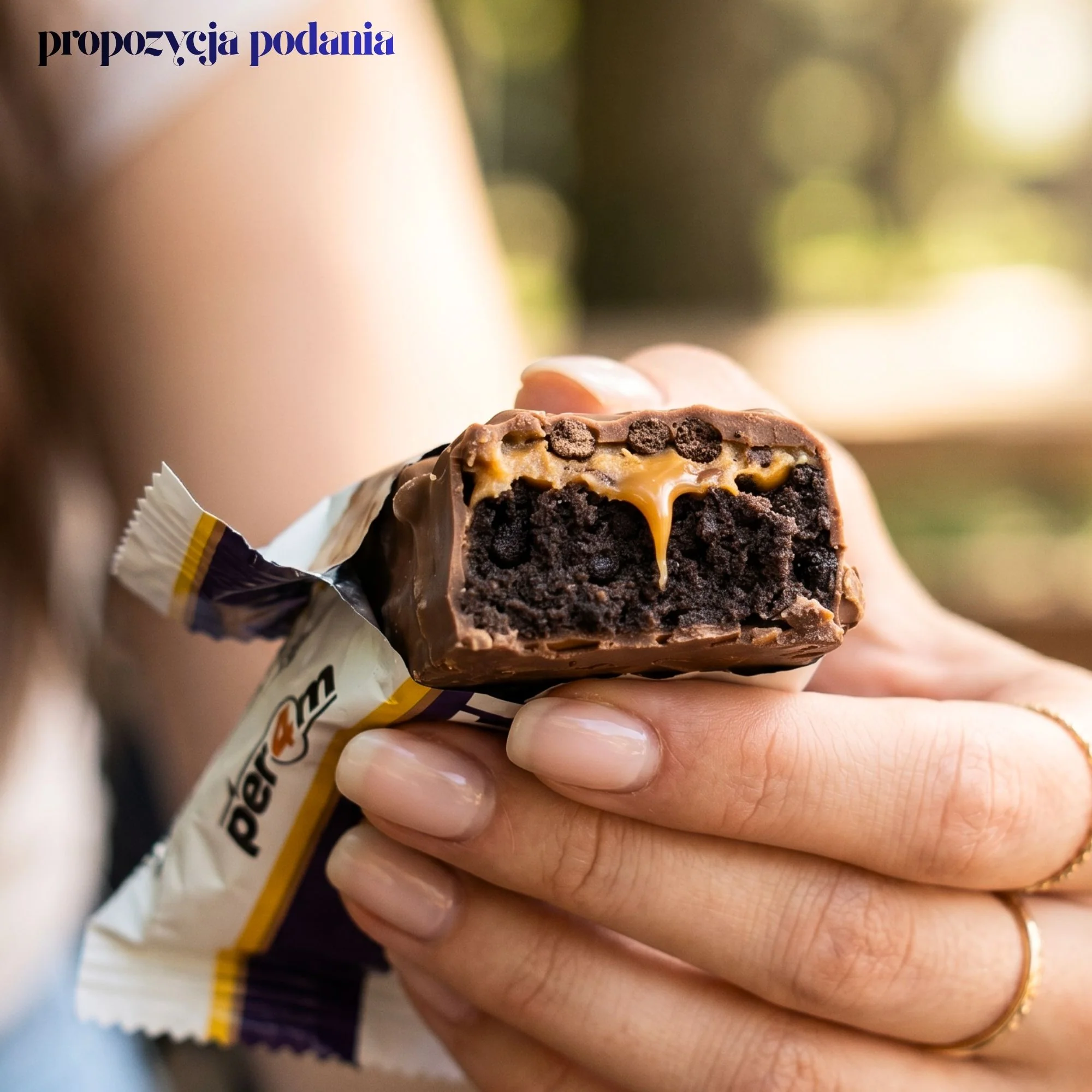 Per4m Protein Bar Chocolate Caramel - baton białkowy 20g białka z niskocukrowym karmelem w polewie czekoladowej - Image 2