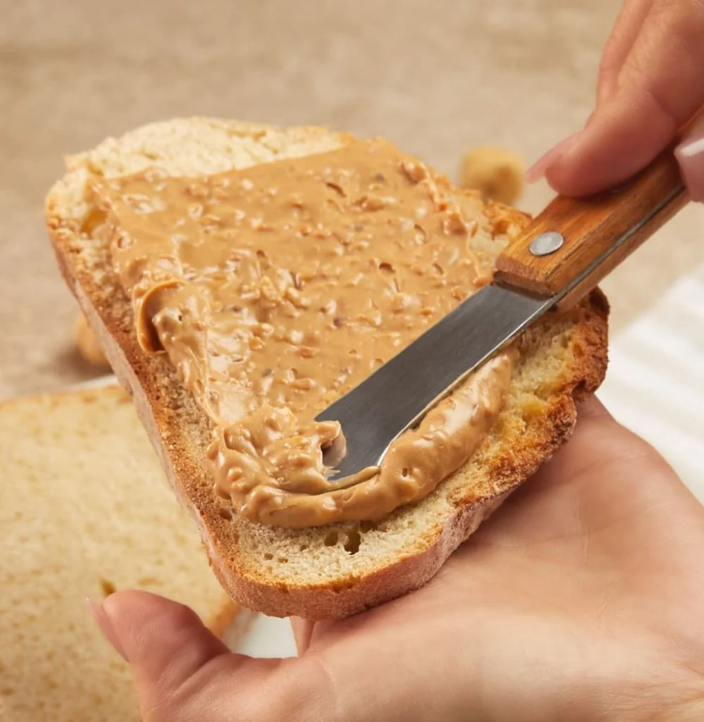 Prozis Hazelnut White Choco Butter Crunchy - chrupiące masło laskowe o smaku białej czekolady - Image 4