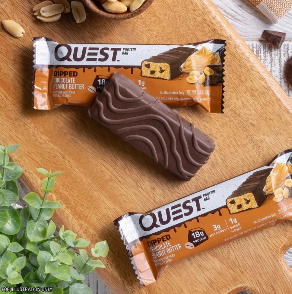 Quest Bar Dipped Chocolate Peanut Butter - baton orzechowy w polewie, 17g białka & 170kcal - Image 3