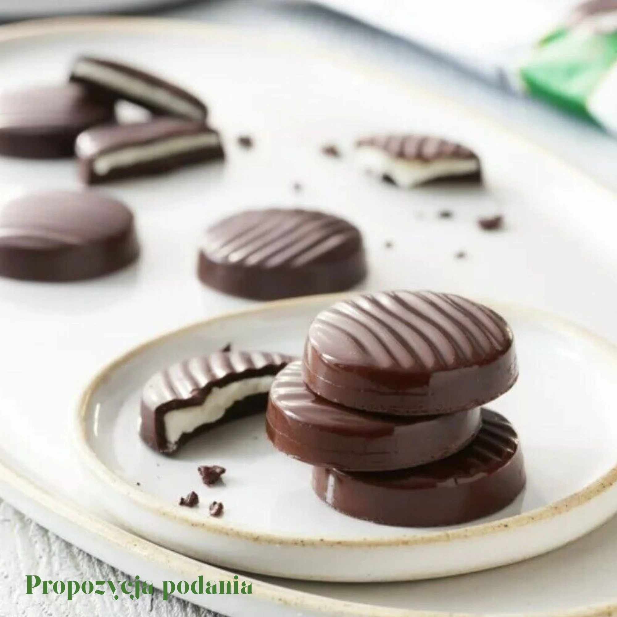 Russel Stover Stevia Mint Patties - nadziewane czekoladki bez cukru z masą miętową - Image 5