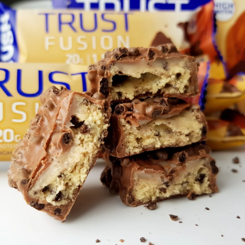 USN Trust Fusion Choc Caramel Cookie - baton białkowy 20g białka 1,5g cukru - Image 3